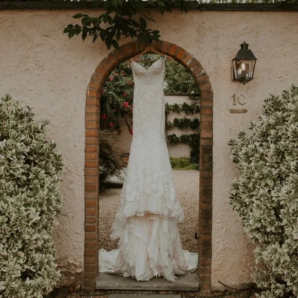 Berta Wedding Gown 16-103 - Picture 3 of 4